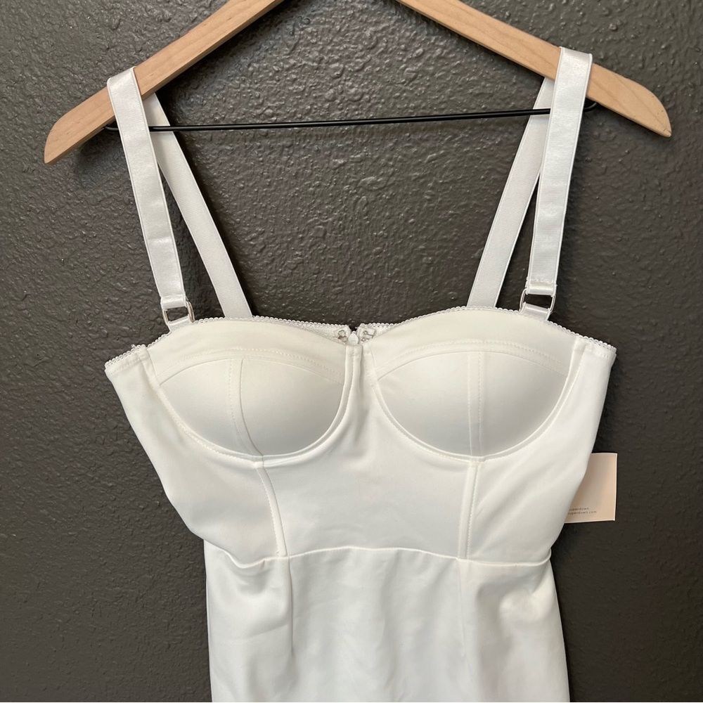 Revolve, Superdown, Savanah Square Trim Corset Dr… - image 3